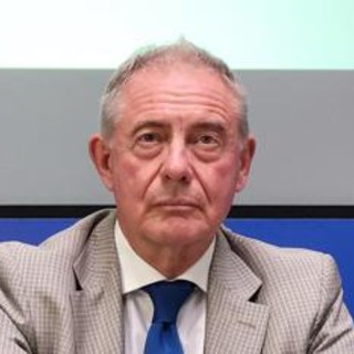 Caro carburanti, Urso: "Al lavoro per proroga price cup tempo necessario" Caro carburanti, Urso: "Al lavoro per proroga price cup tempo necessario"