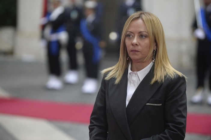 Premier Meloni in visita ad agenti feriti all’ospedale Molinette di Torino