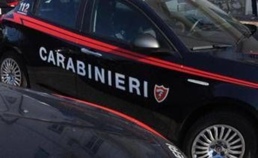 Teramo, scooter non si ferma all'alt dei carabinieri: un morto dopo l'inseguimento Teramo, scooter non si ferma all'alt dei carabinieri: un morto dopo l'inseguimento