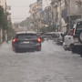 Maltempo in Toscana, bomba d'acqua su Empoli: 43 mm in mezz'ora, strade come fiumi