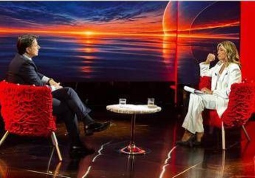 Conte: "Meloni mi vuole evitare come competitor, su Renzi garanzie le deve dare il Pd" Conte: "Meloni mi vuole evitare come competitor, su Renzi garanzie le deve dare il Pd"