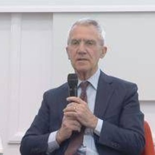 Cdp, Guiso: "L'Italia non innova, se non si innova non si investe e il risparmio cala"
