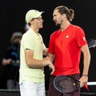 Zverev 'segue' Federer e attacca: "I tornei favoriscono Sinner e Alcaraz con le superfici". La risposta di Jannik Zverev 'segue' Federer e attacca: "I tornei favoriscono Sinner e Alcaraz con le superfici". La risposta di Jannik