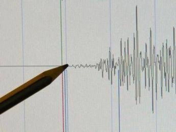 Terremoto oggi nelle Filippine, scossa di magnitudo 6.3 Terremoto oggi nelle Filippine, scossa di magnitudo 6.3