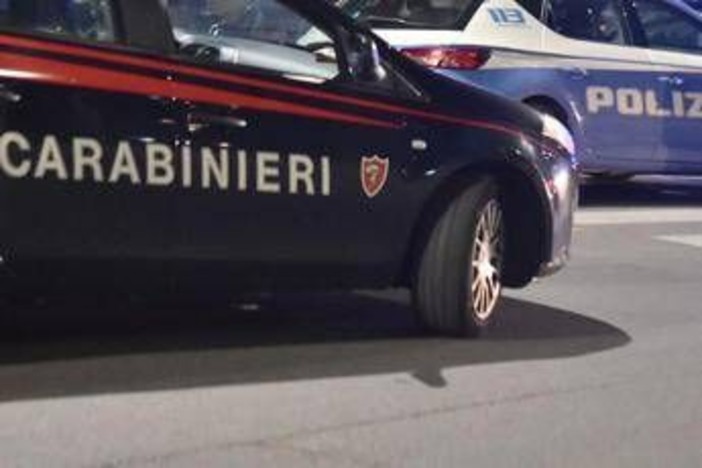 Prato, omicidio nella Chinatown: uomo ucciso a colpi di pistola e dato alle fiamme Prato, omicidio nella Chinatown: uomo ucciso a colpi di pistola e dato alle fiamme