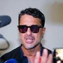 Fabrizio Corona e figlio minacciati, auto dell'ex re dei paparazzi presa a colpi di catena