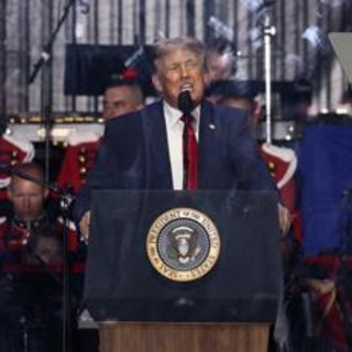 Trump apre festeggiamenti 250 anni degli Usa in stile Maga: "America è tornata"
