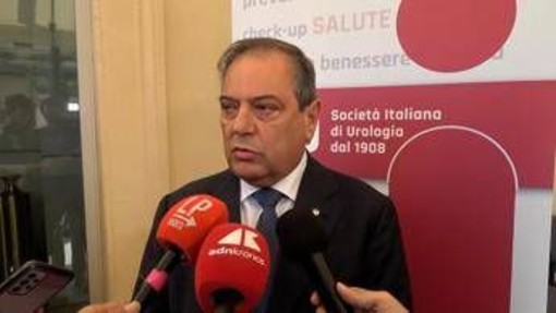 Ordine dei medici: "Acquisto antibiotici senza ricetta malcostume italiano"