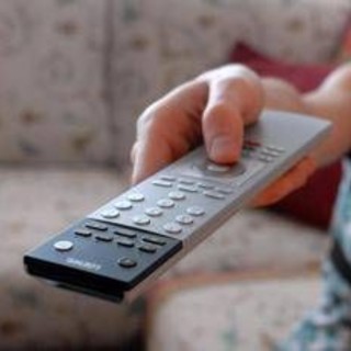 Ascolti tv, 29 gennaio: 'Don Matteo' su Rai1 domina con 23,4%