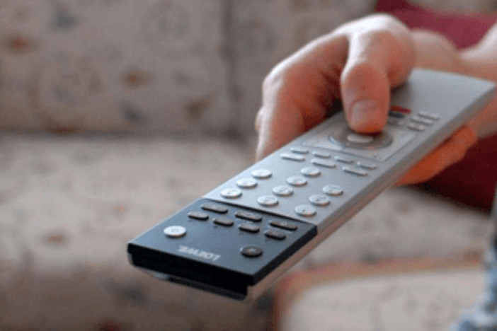 Il Commissario Ricciardi vince il prime time, primo sul podio con il 22,2% di share Il Commissario Ricciardi vince il prime time, primo sul podio con il 22,2% di share