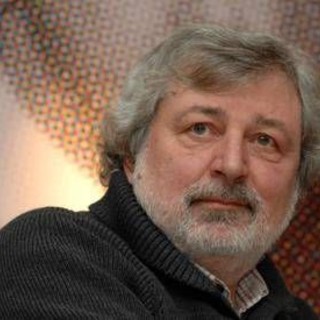 Guccini, non solo musica: lo scrittore che ha raccontato l'Appennino e custodito la memoria Guccini, non solo musica: lo scrittore che ha raccontato l'Appennino e custodito la memoria