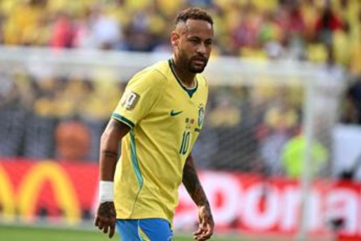 Neymar, Ibrahimovic: "Grande giocatore, ma avrebbe potuto fare di più..." Neymar, Ibrahimovic: "Grande giocatore, ma avrebbe potuto fare di più..."