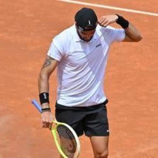 Roland Garros, Berrettini soffre il caldo di Parigi: cos'è successo con Fucsovics Roland Garros, Berrettini soffre il caldo di Parigi: cos'è successo con Fucsovics