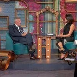 Luca Barbareschi: "In Italia se non hai un rapporto con la politica non puoi neanche spostare un gesso dalla lavagna" Luca Barbareschi: "In Italia se non hai un rapporto con la politica non puoi neanche spostare un gesso dalla lavagna"