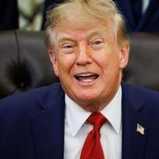 Trump (e figli) senza freni sull'IA, ecco l'interesse finanziario di presidente e famiglia nel settore