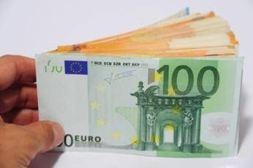 Fiscal drag, chi perde e chi guadagna con la 'tassa invisibile': le simulazioni Fiscal drag, chi perde e chi guadagna con la 'tassa invisibile': le simulazioni