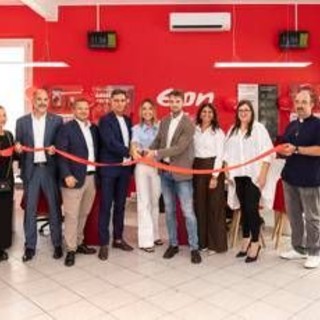 E.ON accompagna famiglie e imprese nel risparmio, nuovo punto vendita a Suzzara E.ON accompagna famiglie e imprese nel risparmio, nuovo punto vendita a Suzzara