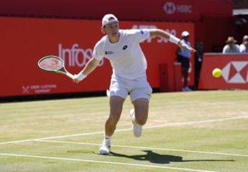 Buse contro il tennis femminile: "E' uno sport diverso, anche il numero 200 batterebbe Rybakina" Buse contro il tennis femminile: "E' uno sport diverso, anche il numero 200 batterebbe Rybakina"
