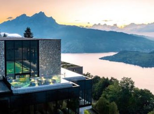 Accordo Iran-Usa, firma in Svizzera nel resort di Burgenstock: set di James Bond amato da Hepburn e Loren Accordo Iran-Usa, firma in Svizzera nel resort di Burgenstock: set di James Bond amato da Hepburn e Loren