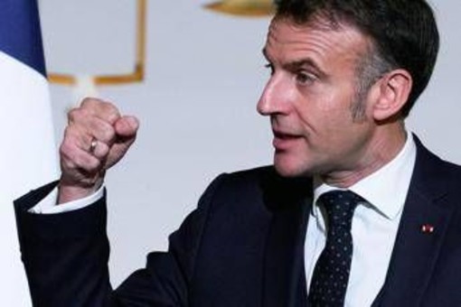 Usa, affondo di Macron: "No a neocolonialismo, si stanno allontanando da alleati" Usa, affondo di Macron: "No a neocolonialismo, si stanno allontanando da alleati"