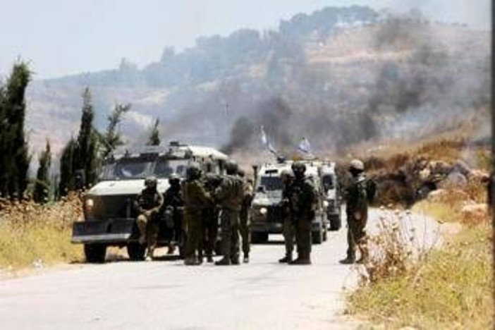 Cisgiordania, Idf sparano contro auto a Hebron: ucciso neonato di 7 mesi Cisgiordania, Idf sparano contro auto a Hebron: ucciso neonato di 7 mesi