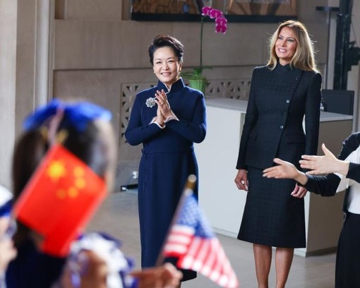 Cina-USA, le due first lady visitano il Museo nazionale d’arte asiatica Cina-USA, le due first lady visitano il Museo nazionale d’arte asiatica