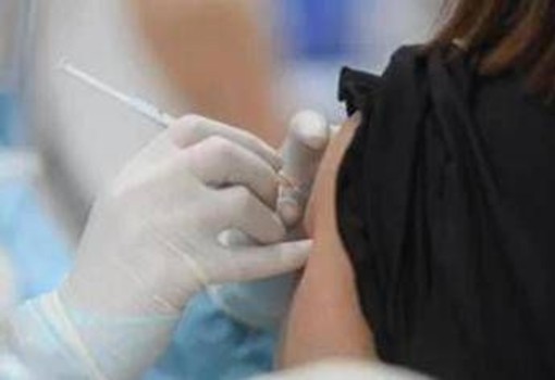 Vaccini, Esposito (presidente Espid): "Meningococco B impatto rilevante, serve strategia per adolescenti" Vaccini, Esposito (presidente Espid): "Meningococco B impatto rilevante, serve strategia per adolescenti"