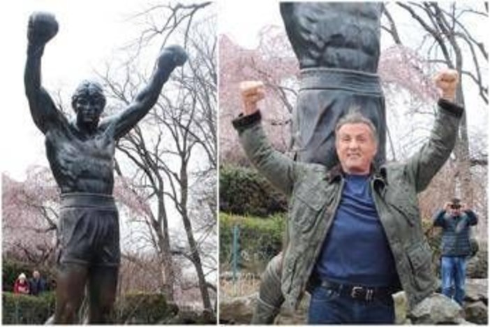 Stallone rivuole la sua statua di Rocky, pronto 'scambio' monumenti a Philadelphia Stallone rivuole la sua statua di Rocky, pronto 'scambio' monumenti a Philadelphia