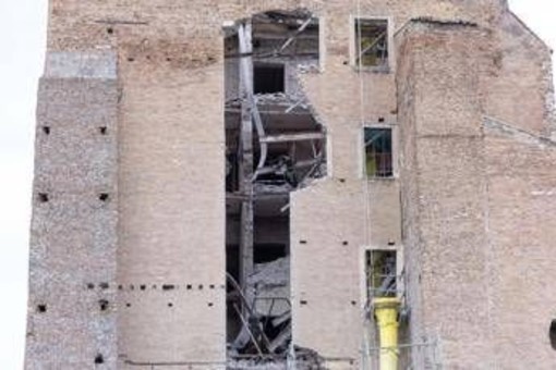 Primi indagati per il crollo della Torre dei Conti a Roma, sono tre architetti e un ingegnere