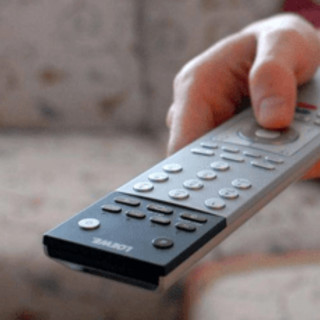 Il Commissario Ricciardi vince il prime time, primo sul podio con il 22,2% di share Il Commissario Ricciardi vince il prime time, primo sul podio con il 22,2% di share