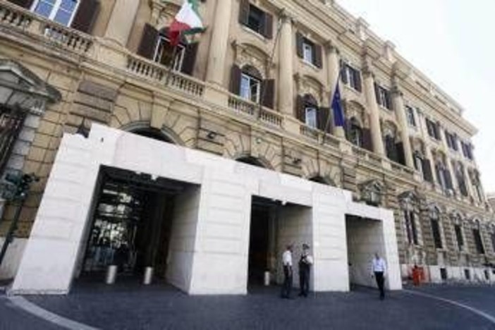 Statali, Bozzanca (Fp Cgil): "Domani verso rinnovo in tempi record per 190mila dipendenti, + 160 euro in busta paga" Statali, Bozzanca (Fp Cgil): "Domani verso rinnovo in tempi record per 190mila dipendenti, + 160 euro in busta paga"