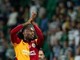Leao, pioggia di fischi all'esordio in Champions con il Galatasaray Leao, pioggia di fischi all'esordio in Champions con il Galatasaray