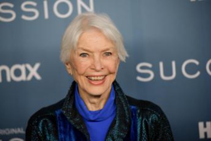 Mostra Venezia, Leone d'oro alla carriera all'attrice Ellen Burstyn Mostra Venezia, Leone d'oro alla carriera all'attrice Ellen Burstyn