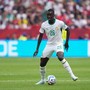 Mondiali, Pape Gueye attacca il ct, "Finché ci sarà lui non giocherò più per il Senegal" Mondiali, Pape Gueye attacca il ct, "Finché ci sarà lui non giocherò più per il Senegal"