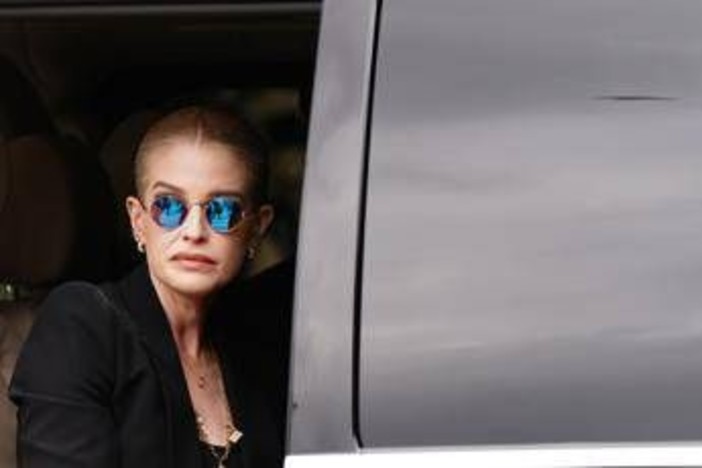 Kelly Osbourne contro gli hater: "Basta body shaming, è disgustoso"