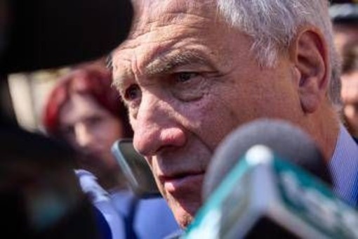 Manovra, Tajani: "Tassa su extraprofitti concetto da Unione Sovietica, non ci sarà"