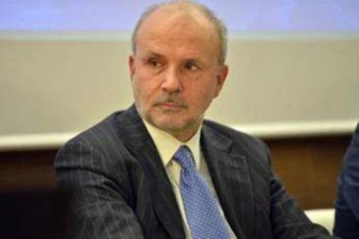 Schillaci: "Menopausa è tema di salute pubblica, non solo femminile"