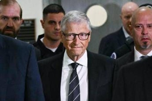 Bill Gates testimonia a porte chiuse sul caso Epstein: "Mai andato sulla sua isola" Bill Gates testimonia a porte chiuse sul caso Epstein: "Mai andato sulla sua isola"
