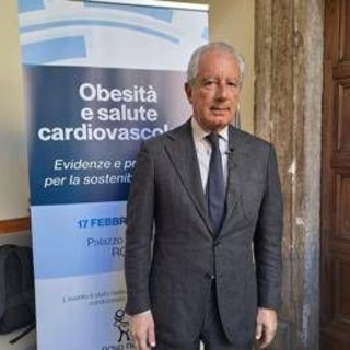 Cardiologo Perrone Filardi: "Curare obesità riduce infarto, ictus e ricoveri"