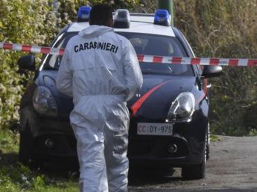 Varese, 40enne ucciso a colpi di arma da fuoco: corpo trovato in parcheggio