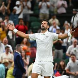 Wimbledon, Djokovic 'sfida' Sinner: "Posso battere ragazzi 15 anni più giovani..." Wimbledon, Djokovic 'sfida' Sinner: "Posso battere ragazzi 15 anni più giovani..."