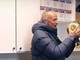 Luis Enrique 'ruba' il Pallone d'oro a Dembélé: il video della festa in casa Psg
