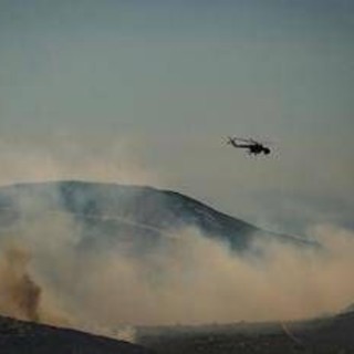 Elicottero precita sull'isola greca di Sifnos, 3 morti: tra le vittime una coppia in viaggio di nozze