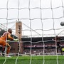 Primo successo per il Genoa di De Rossi, Fiorentina ko al Ferraris