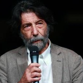 Disastro Milan, Cacciari "tifoso tradito": "Fa schifo, via Allegri e i giocatori" Disastro Milan, Cacciari "tifoso tradito": "Fa schifo, via Allegri e i giocatori"