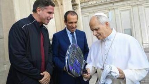 Italy Major Premier Padel, il presidente Fip Luigi Carraro e Paquito Navarro ricevuti da Papa Leone XIV Italy Major Premier Padel, il presidente Fip Luigi Carraro e Paquito Navarro ricevuti da Papa Leone XIV