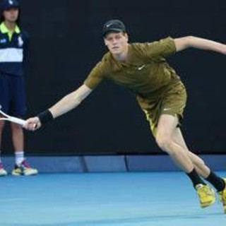 Sinner-Djokovic: orario, precedenti e dove vederla in tv (in chiaro)