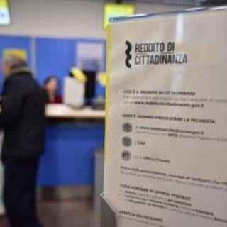 Extracomunitario percepì Rdc senza diritto, giudice lo assolve: "Colpa del Caf"