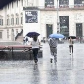 Meteo, piogge e maltempo nel weekend: si abbassano le temperature Meteo, piogge e maltempo nel weekend: si abbassano le temperature