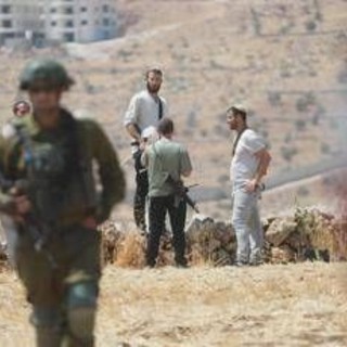 Gb, Francia e Canada sanzionano i coloni israeliani in Cisgiordania: ecco cosa esportano in Ue Gb, Francia e Canada sanzionano i coloni israeliani in Cisgiordania: ecco cosa esportano in Ue